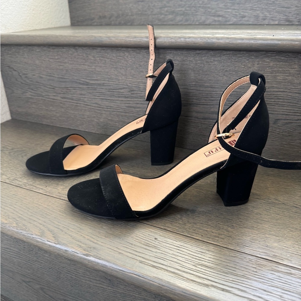 Black Block Heel Sandals with Ankle Strap